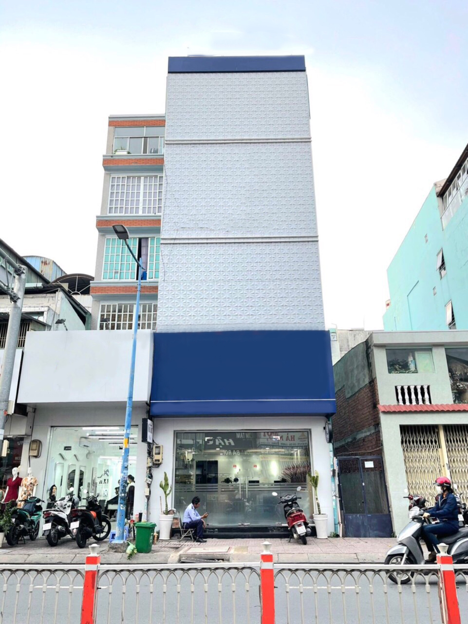 Cho Thuê Nguyên Tòa Mặt tiền Trần Quốc Thảo P7 Quận 3